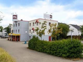 波鸿经济型酒店 外观 照片